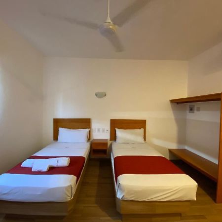 Hotel Lb Manzanillo Exterior photo